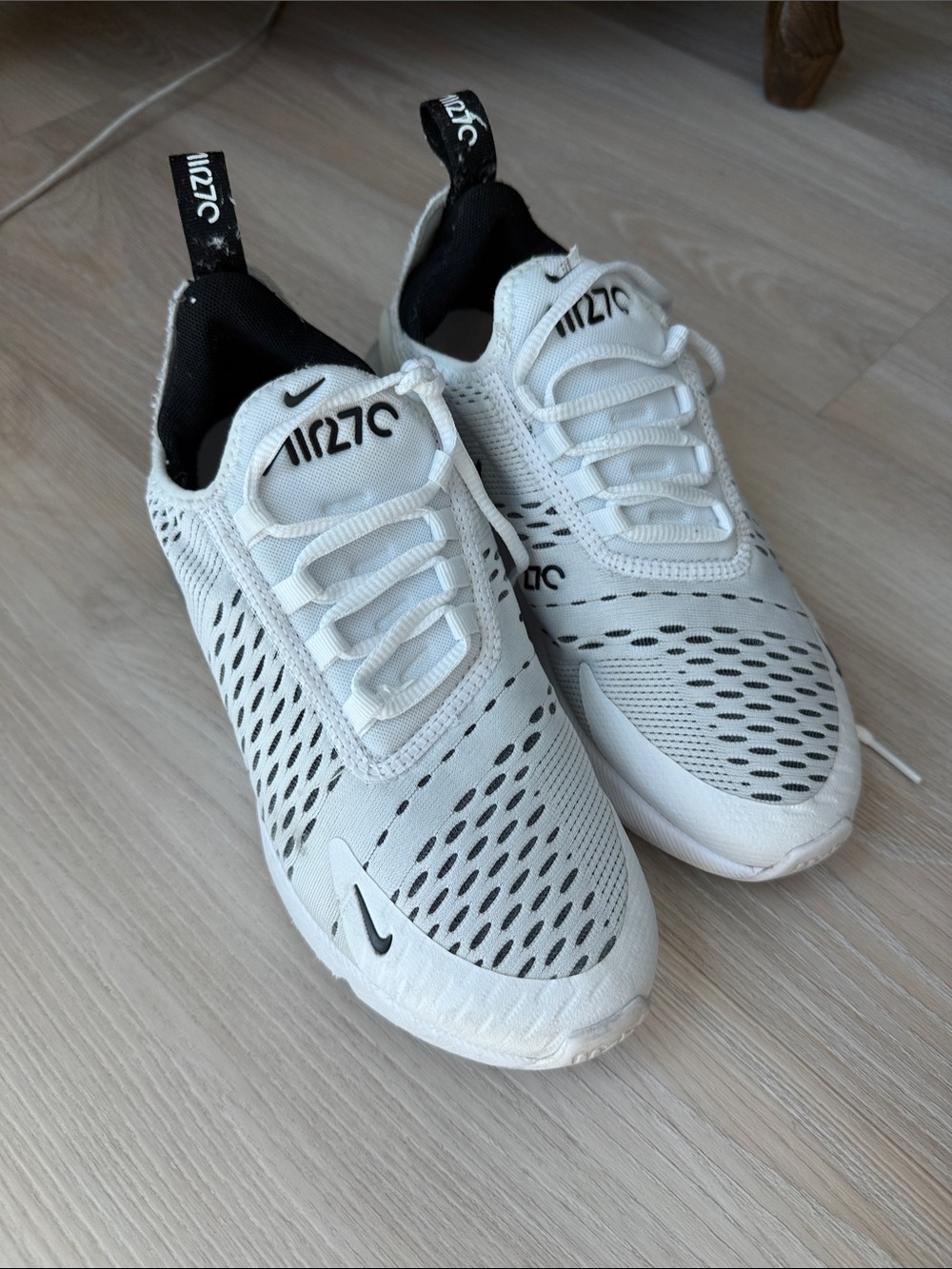 Nike White/Black Breathable Runner Sneakers